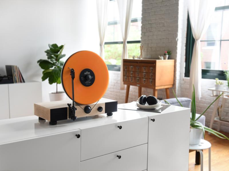 Gramovox Vertical Vinyl