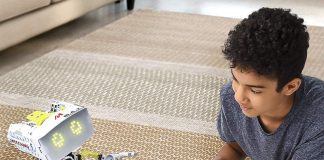 Meccano-Erector M.A.X Interactive AI Smartbot Meccano Erector MAX Interactive AI Smartbot