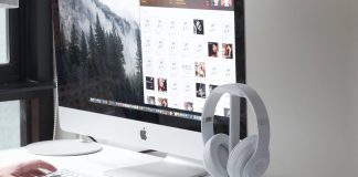 Bluelounge Posto- Headphone Stand Bluelounge Posto Headphone Stand
